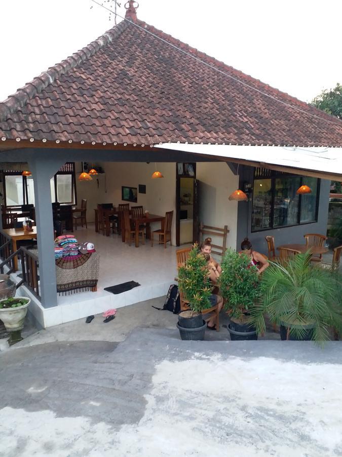Padang-Padang Sari Homestay ウルワツ エクステリア 写真