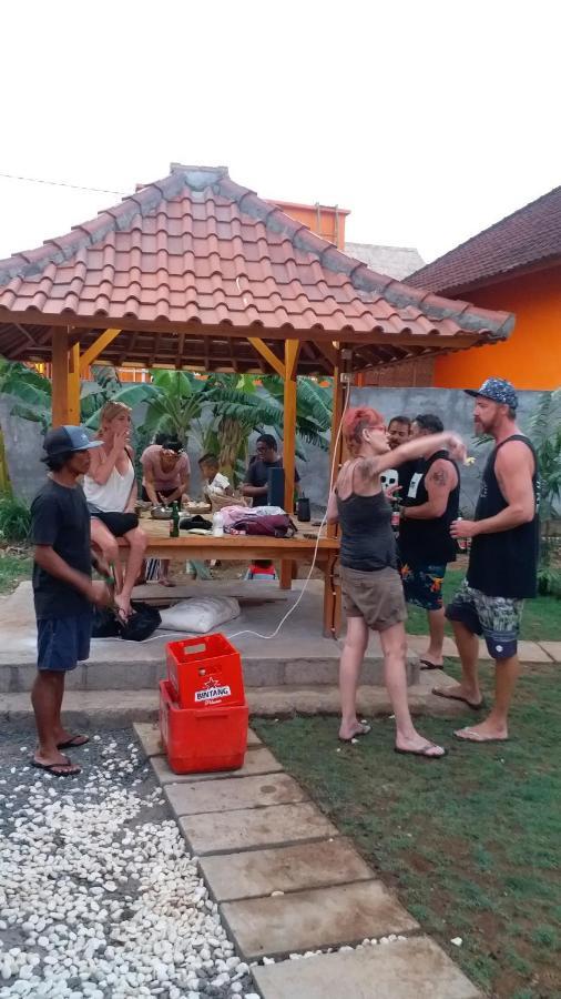 Padang-Padang Sari Homestay ウルワツ エクステリア 写真