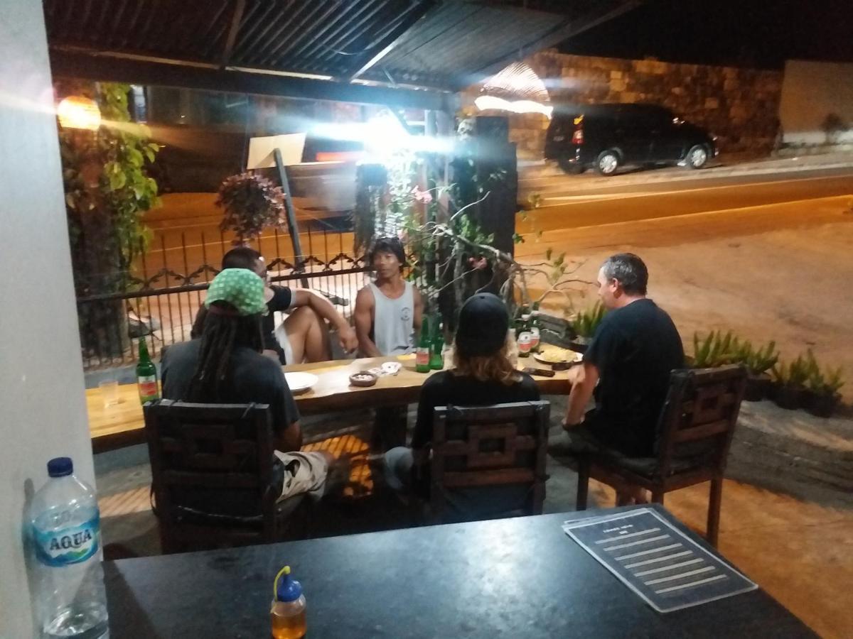 Padang-Padang Sari Homestay ウルワツ エクステリア 写真